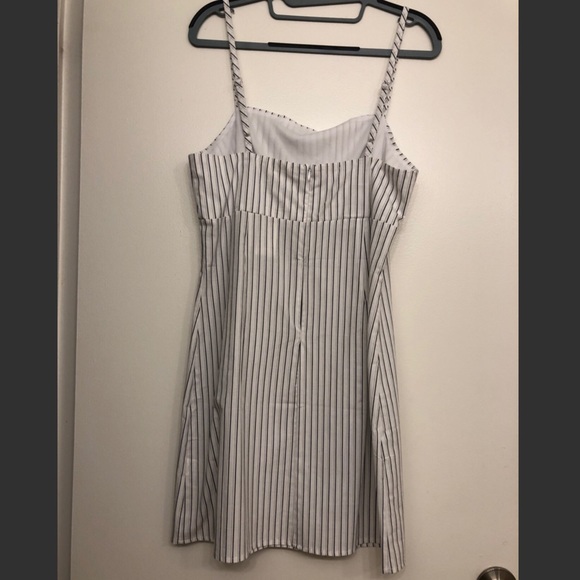 LA Heart Dress - Picture 2 of 3